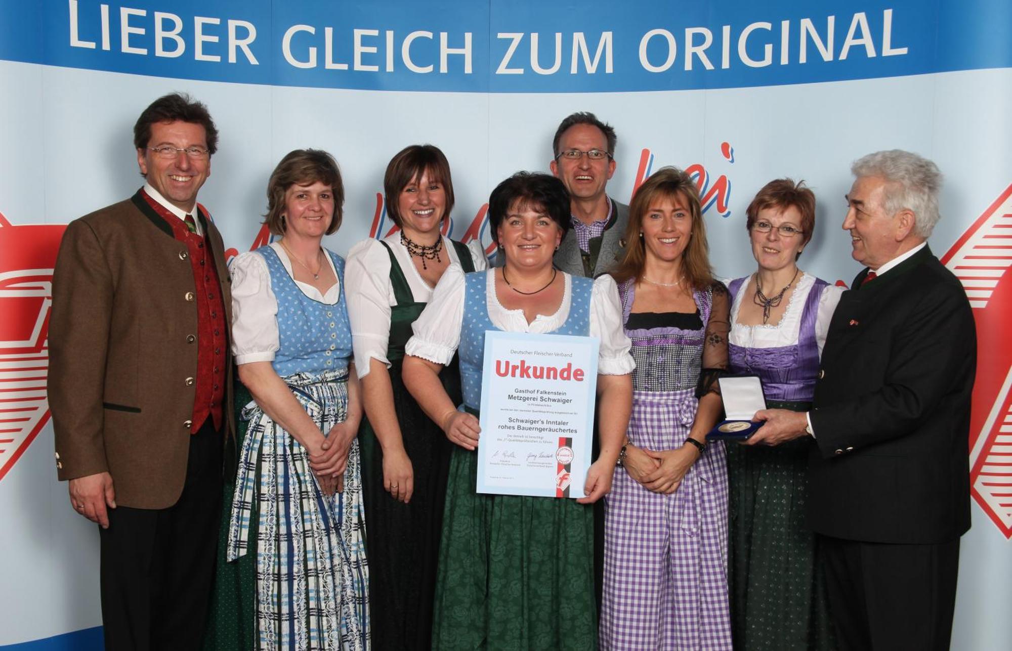Gasthof Falkenstein - Metzgerei Schwaiger - Flintsbach Bagian luar foto